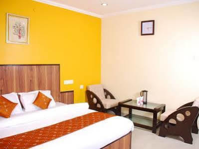 Didi Hotel Lucknow Exterior foto